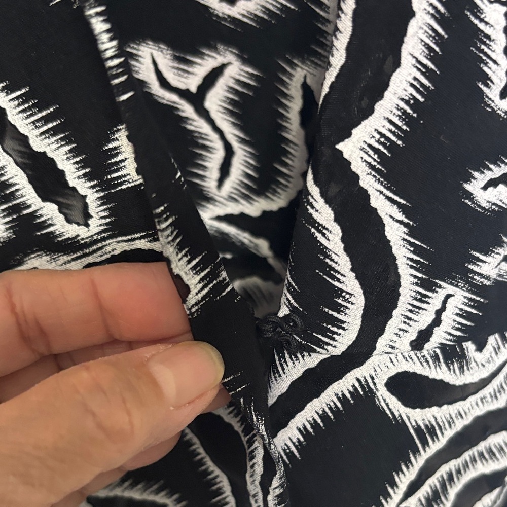 DVF Diane Von Furstenberg V Neck Flare Mini Dress Black White Size 6 *No Slip* - Picture 9 of 13